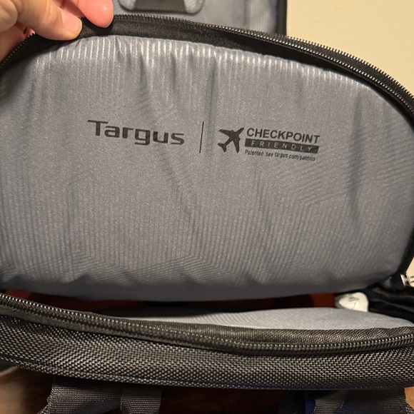 Targus Black Professional Backpack - Picture 5 of 9